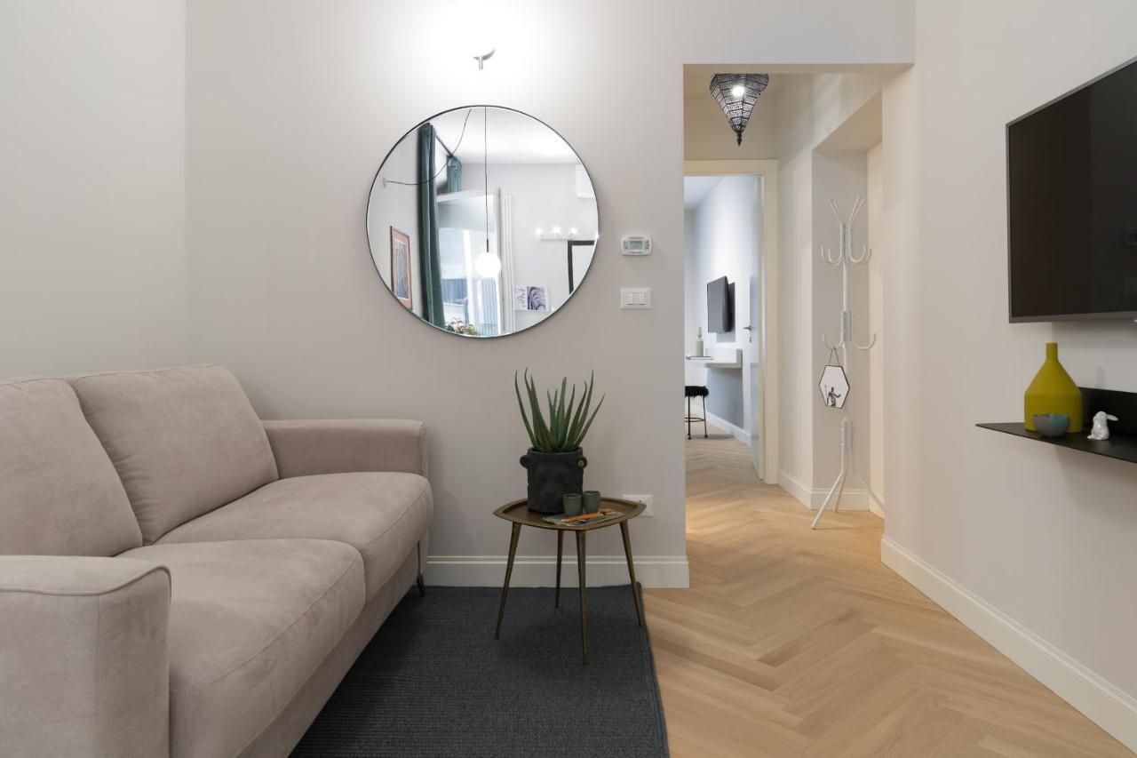 Sphera Bologna, Design Suite Under The Two Towers Екстер'єр фото